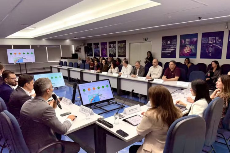 Projeto para instalação de 40 usinas solares em escolas do litoral paulista é apresentado ao Governo de São Paulo pela Neoenergia Elektro.